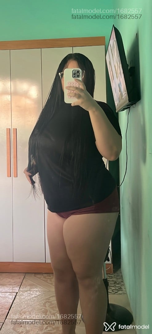 Acompanhante mulher morena (o) de olhos pretos - Melissa Ramos