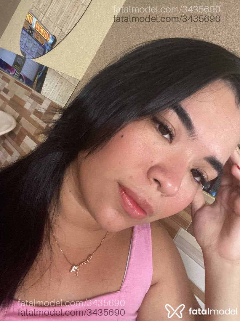 Acompanhante mulher morena (o) de olhos castanhos - Jappa