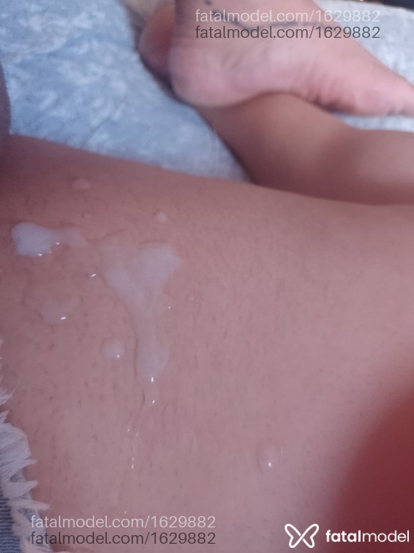 Acompanhante mulher trans morena (o) de olhos castanhos - Larissa Alves
