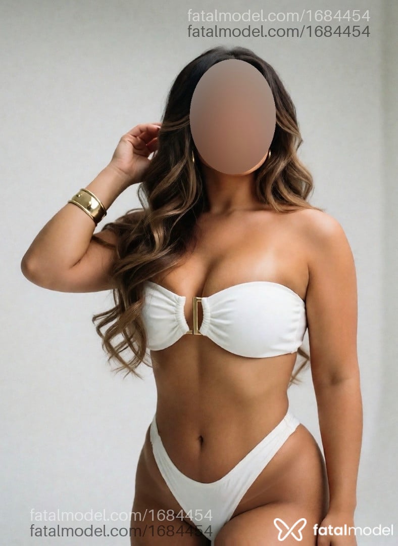 Acompanhante mulher com cabelo castanho de olhos castanhos - Mikaelly