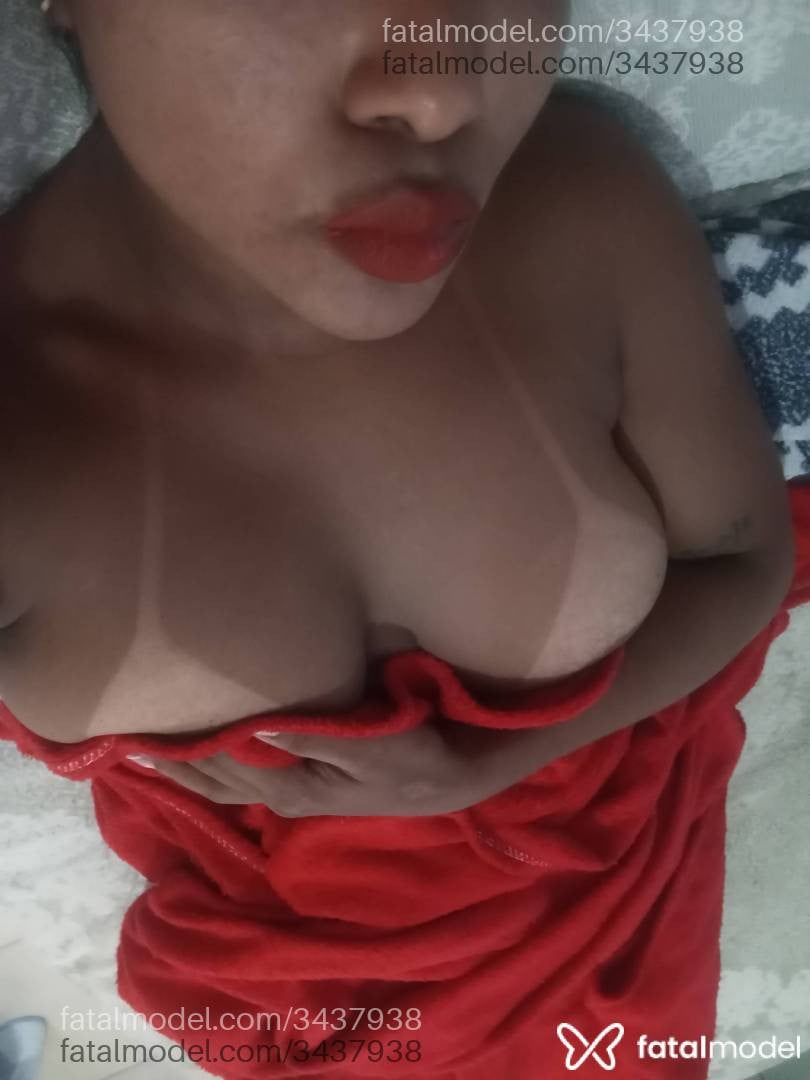 Acompanhante mulher morena (o) de olhos pretos - Gabryellen