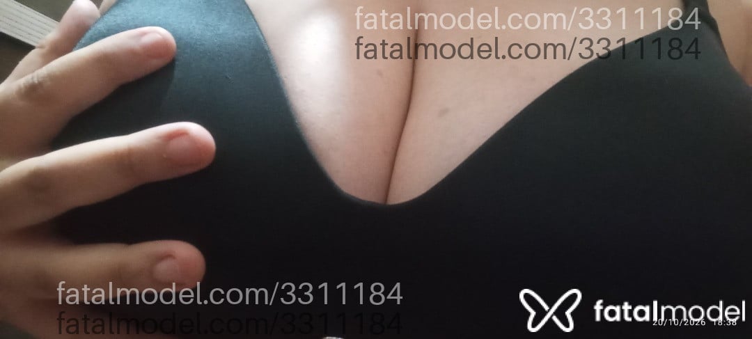 Acompanhante mulher com cabelo castanho de olhos castanhos - Kprazer