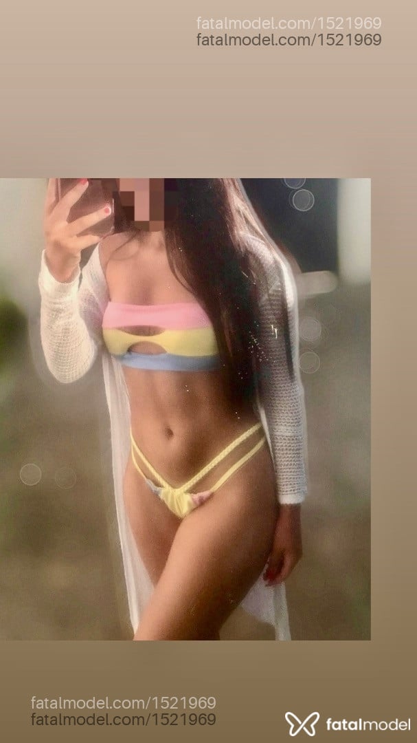Acompanhante mulher morena (o) de olhos pretos - Sara Aguiar