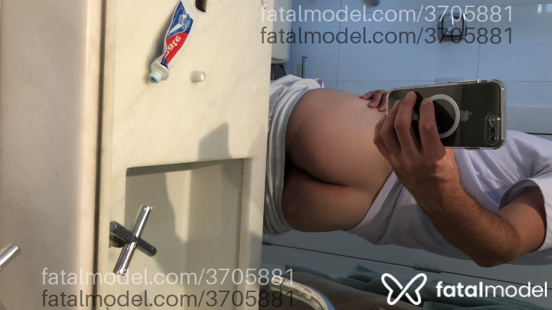 Acompanhante homem com cabelo castanho de olhos castanhos - Angel