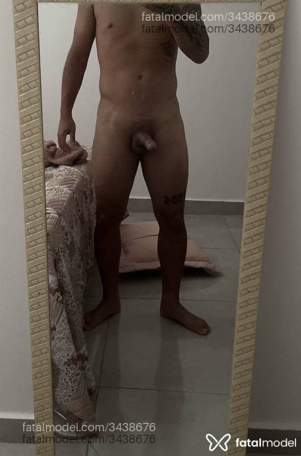 Acompanhante homem morena (o) de olhos castanhos - Caio Crespo