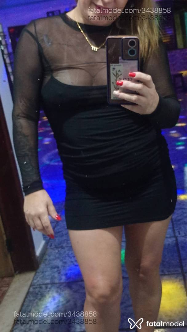 Acompanhante mulher loira (o) de olhos castanhos - Andressa