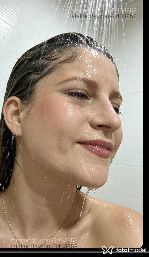Acompanhante mulher loira (o) de olhos castanhos em Divinópolis - Andressa