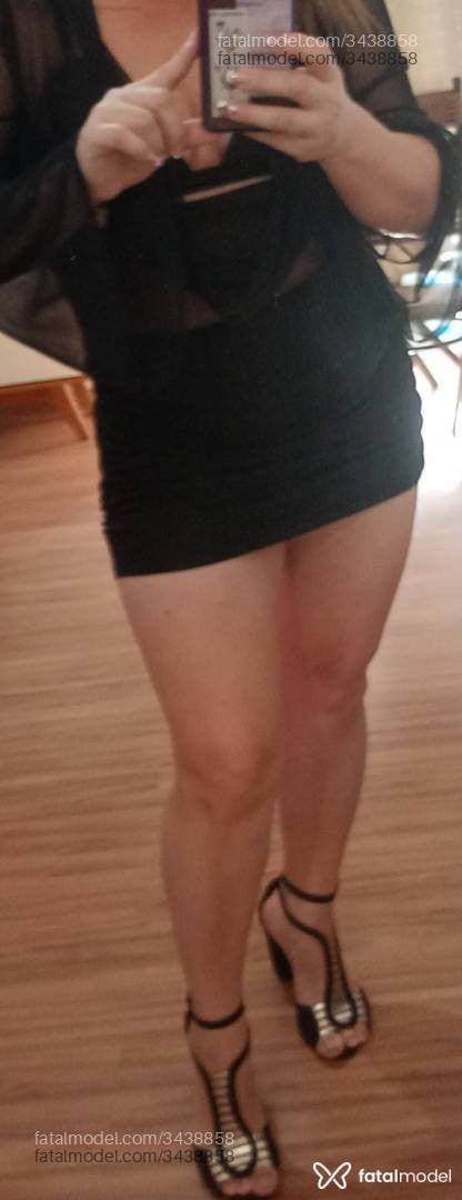 Acompanhante mulher loira (o) de olhos castanhos - Andressa