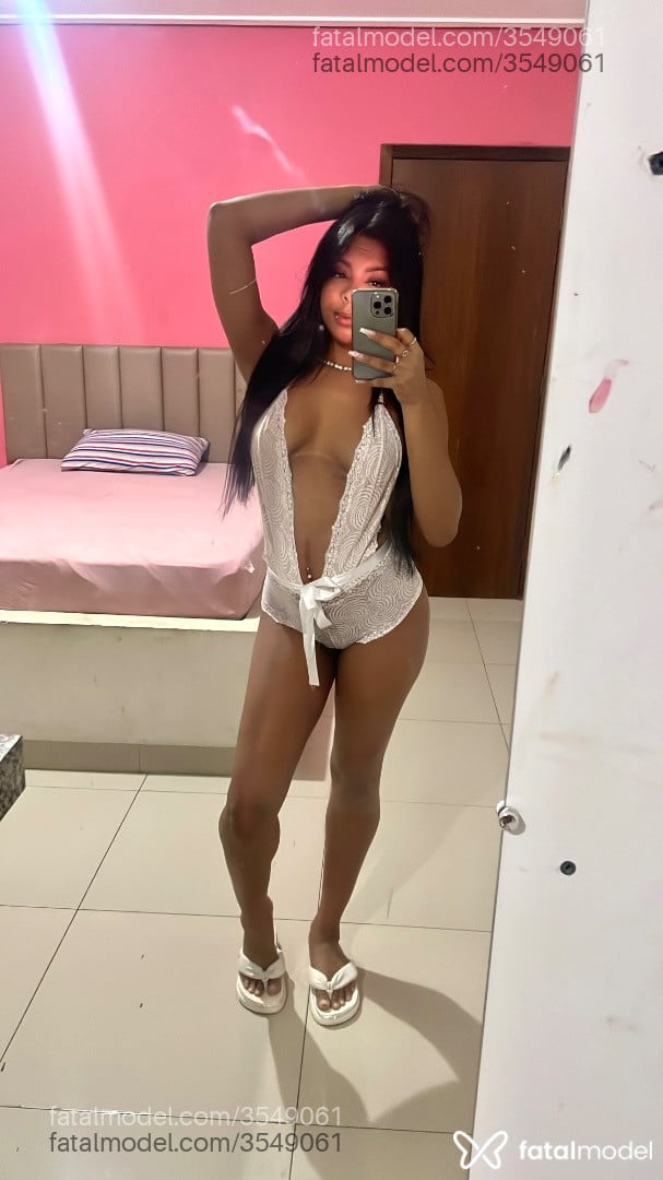 Acompanhante mulher morena (o) de olhos castanhos - Cecília