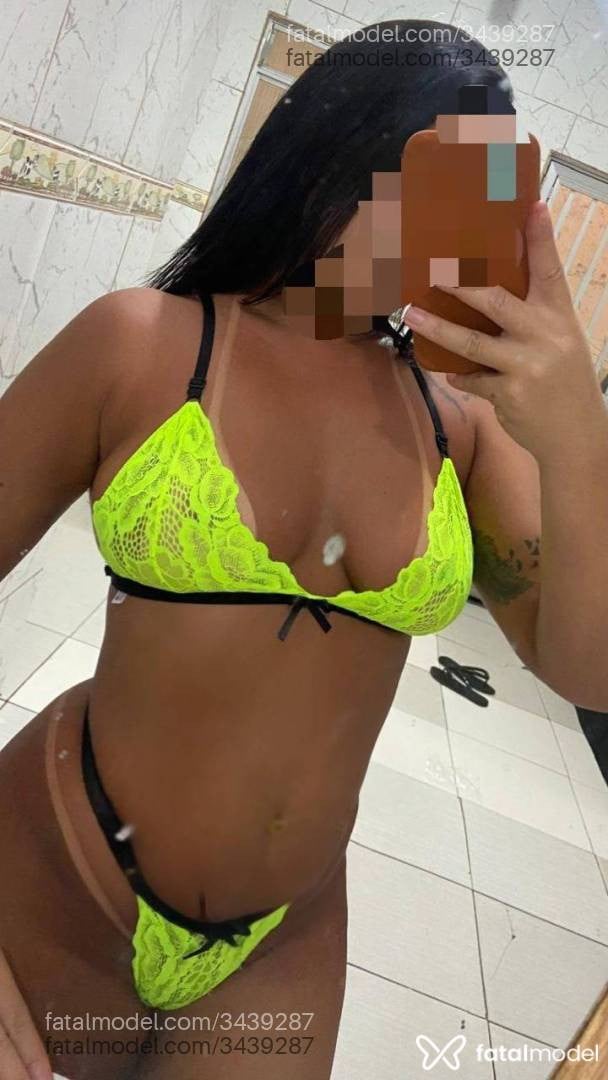 Acompanhante mulher morena (o) de olhos pretos - Paolla Rios