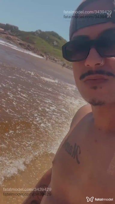 Acompanhante homem morena (o) de olhos castanhos - Oliver Souza