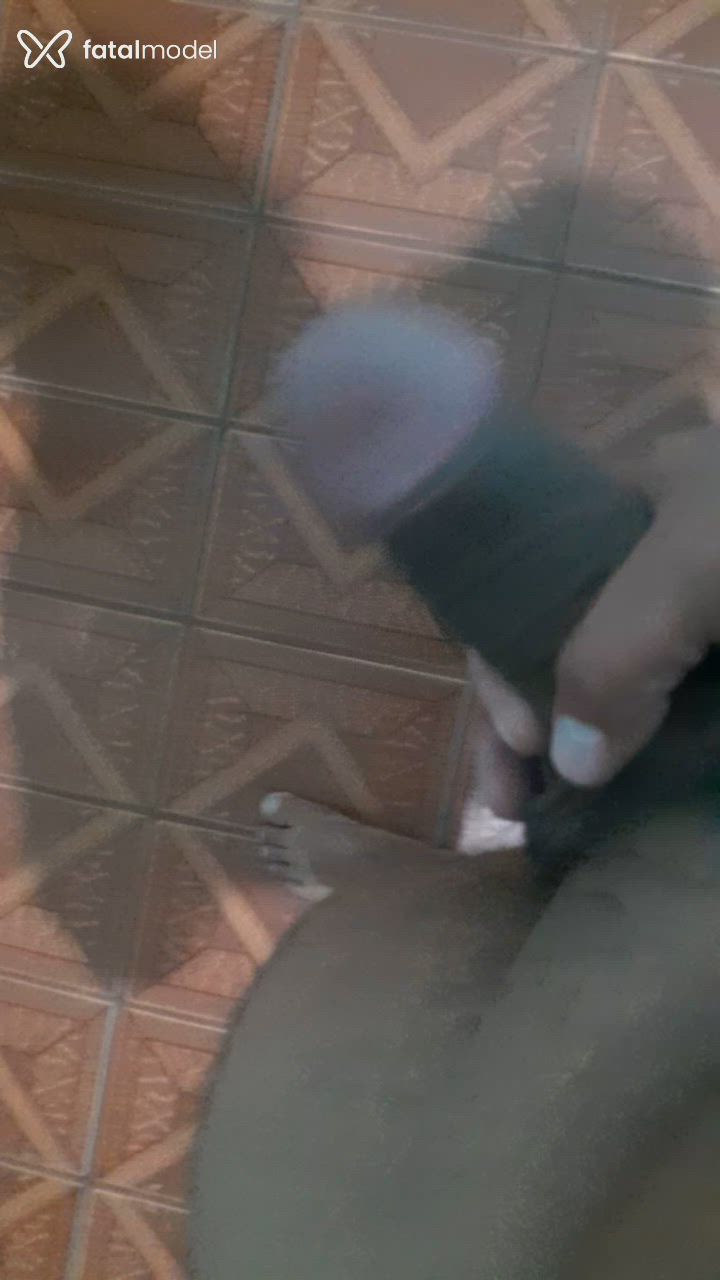 Acompanhante homem morena (o) de olhos castanhos em Cariacica - Vinicius