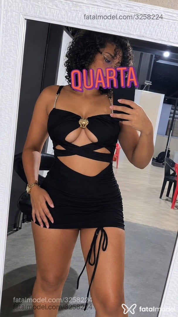 Acompanhante mulher com cabelo castanho de olhos castanhos - Nádia Couto