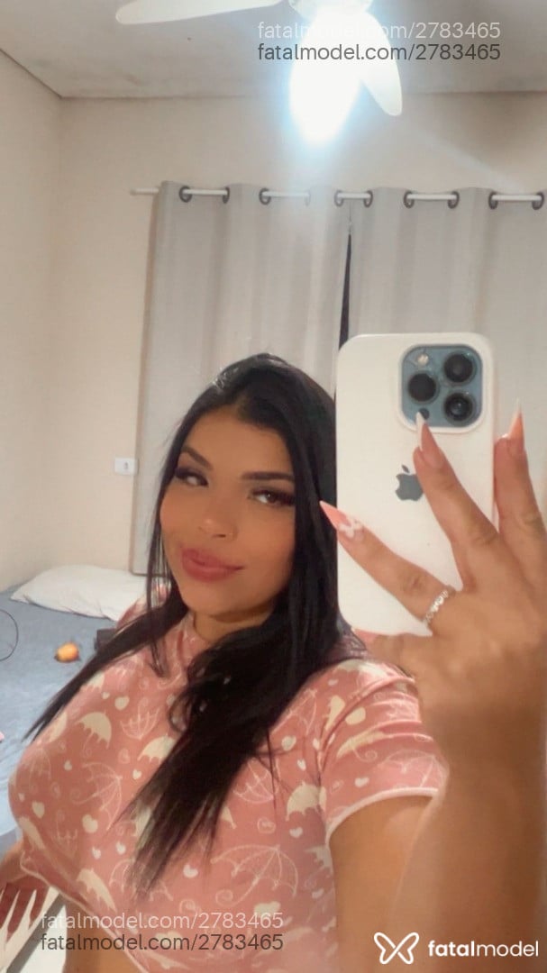Acompanhante mulher morena (o) de olhos castanhos - Lanay