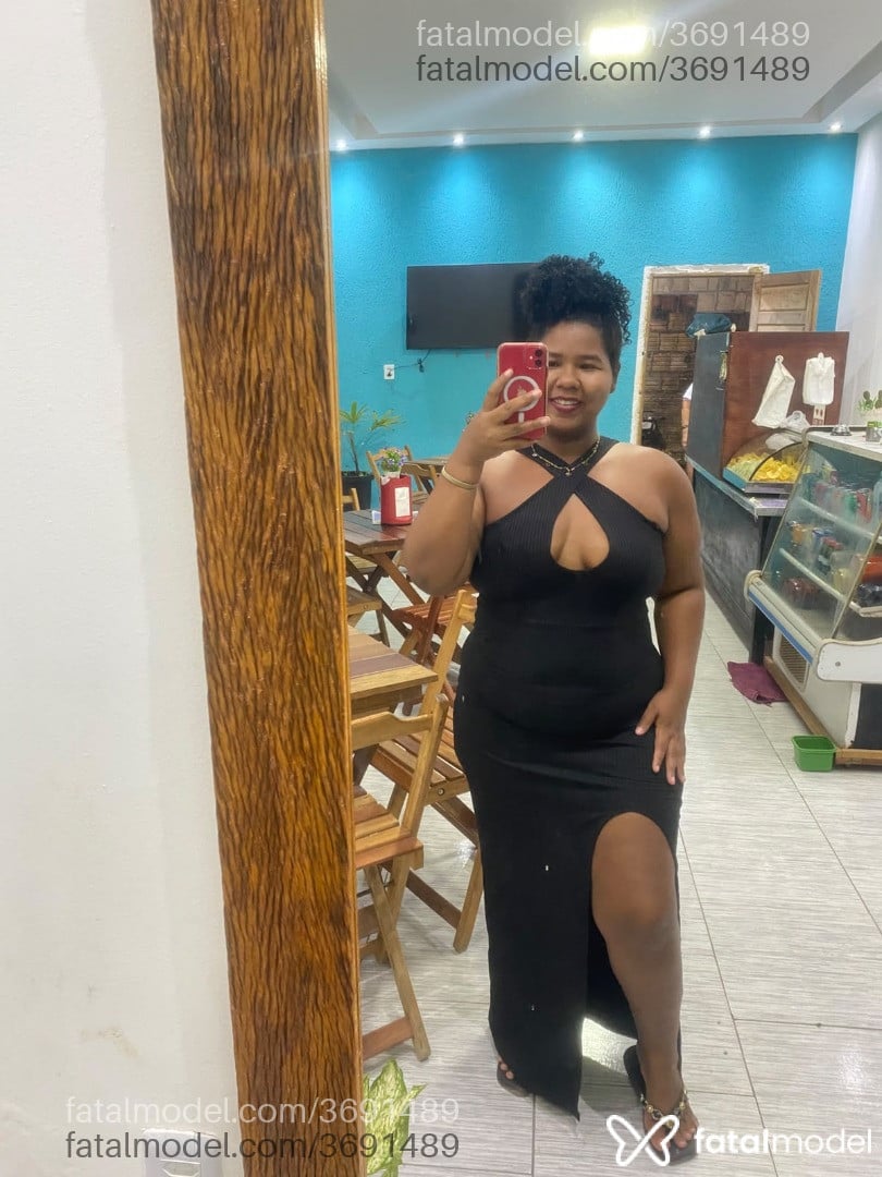 Acompanhante mulher morena (o) de olhos castanhos - Lilica