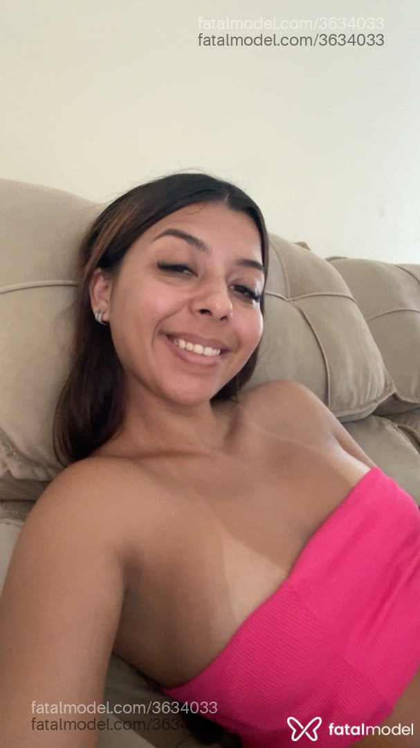 Acompanhante mulher com cabelo castanho de olhos pretos - Bianca