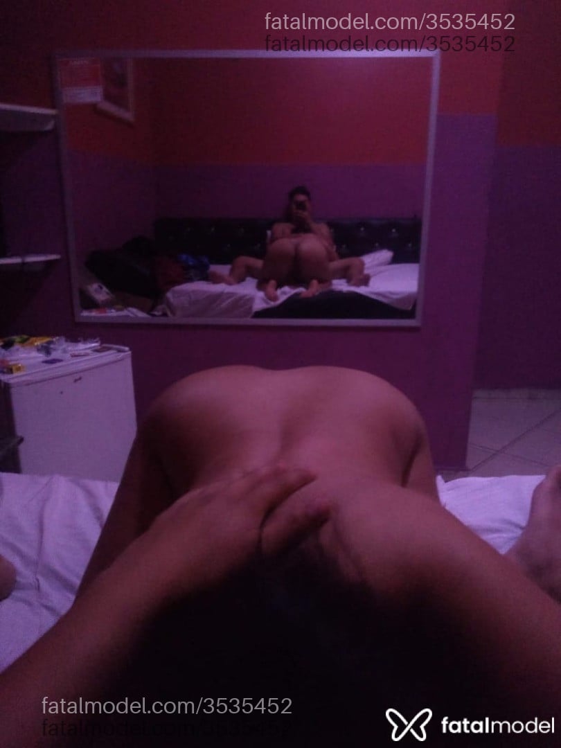 Acompanhante homem morena (o) de olhos castanhos - Alpha