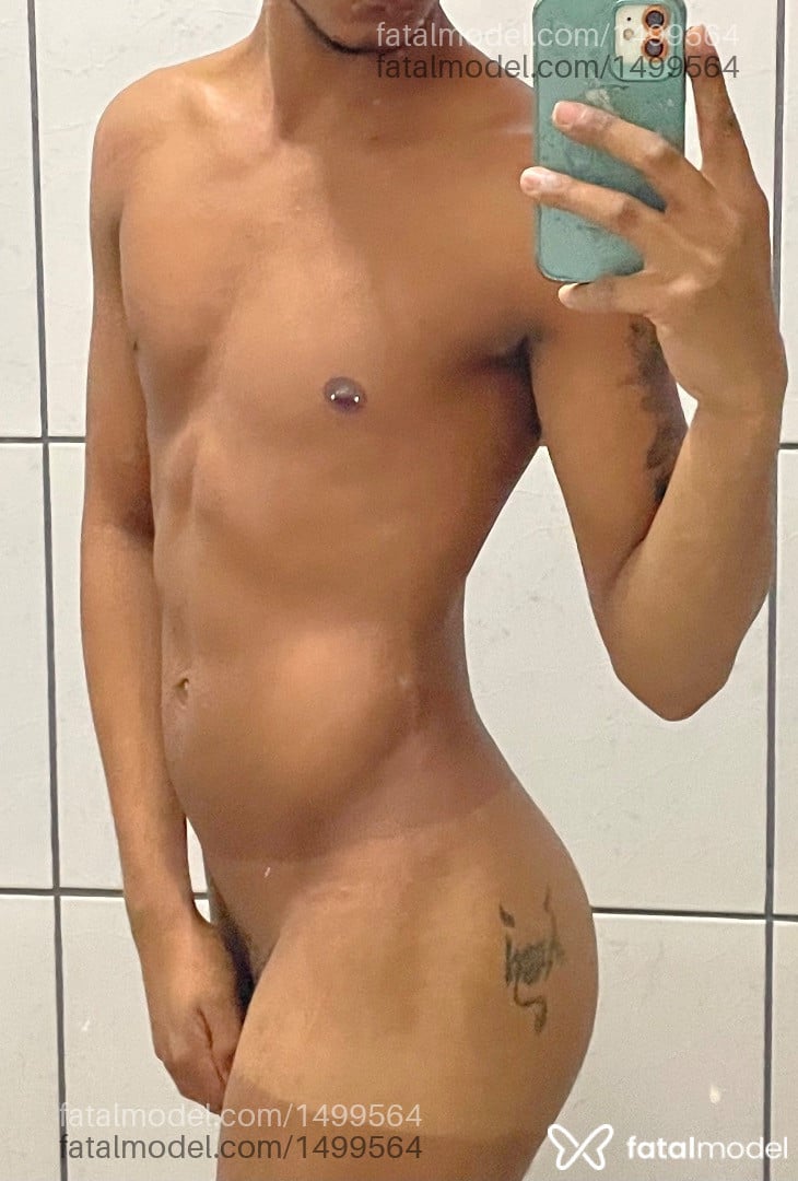 Acompanhante homem morena (o) de olhos pretos - Gustavo