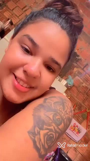 Acompanhante mulher com cabelo castanho de olhos castanhos - Anny Silva