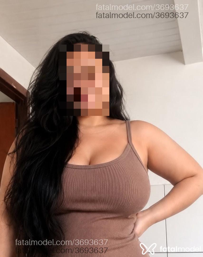 Acompanhante mulher morena (o) de olhos castanhos - Alicia