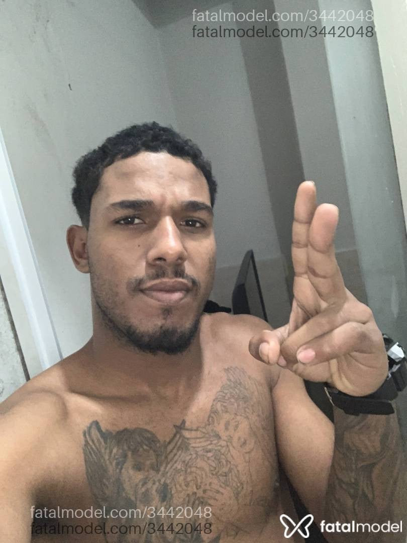 Acompanhante homem morena (o) de olhos castanhos em Itajaí Acompanhante homem morena (o) de olhos castanhos em Itajaí - Fabrício
