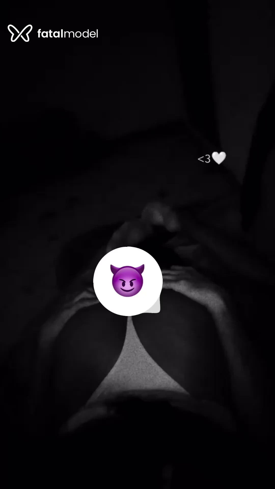 Acompanhante homem com cabelo castanho de olhos pretos em Virtual Acompanhante homem com cabelo castanho de olhos pretos em Virtual - David
