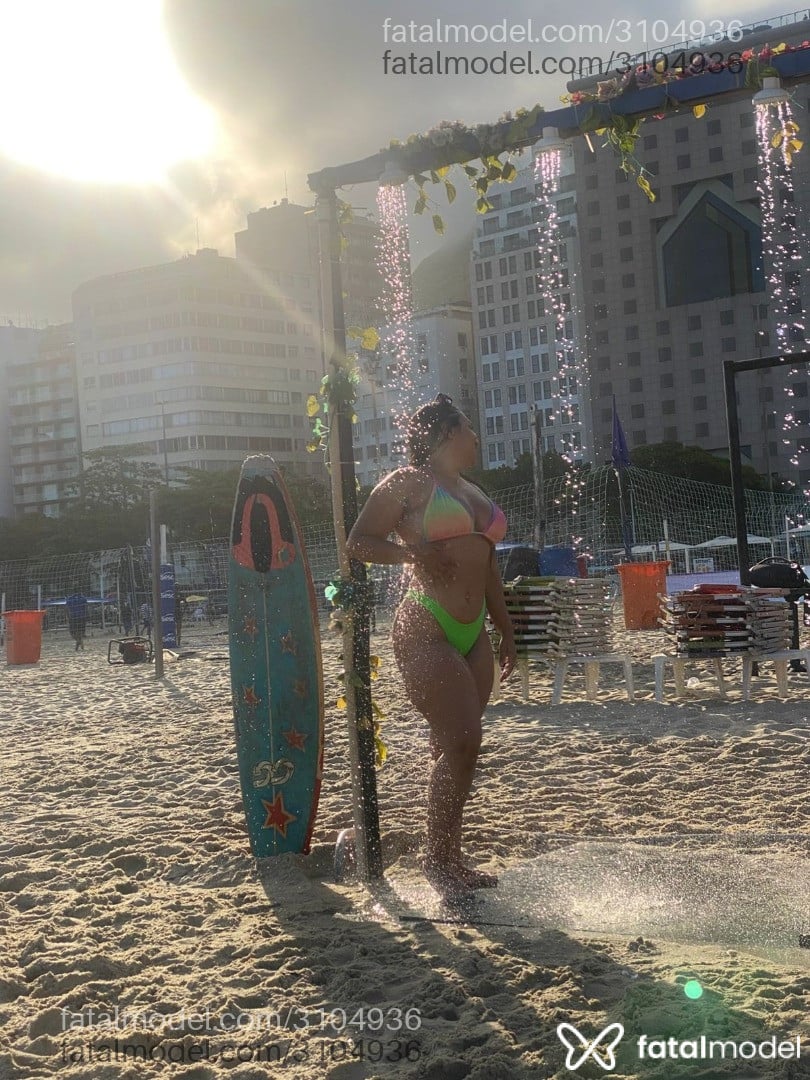Acompanhante mulher morena (o) de olhos castanhos - Nayara Silva