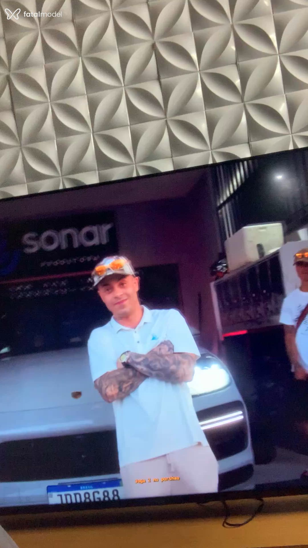 Acompanhante homem sem cabelo de olhos castanhos em Descalvado Acompanhante homem sem cabelo de olhos castanhos em Descalvado - Júnior