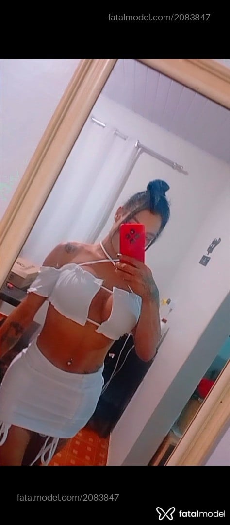 Acompanhante mulher trans morena (o) de olhos castanhos - Jhennyfer Adornee
