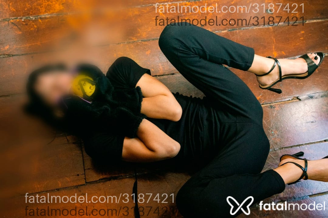 Acompanhante mulher morena (o) de olhos pretos - Aranea