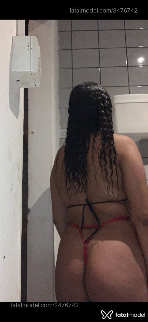 Acompanhante mulher morena (o) de olhos castanhos - Manuele