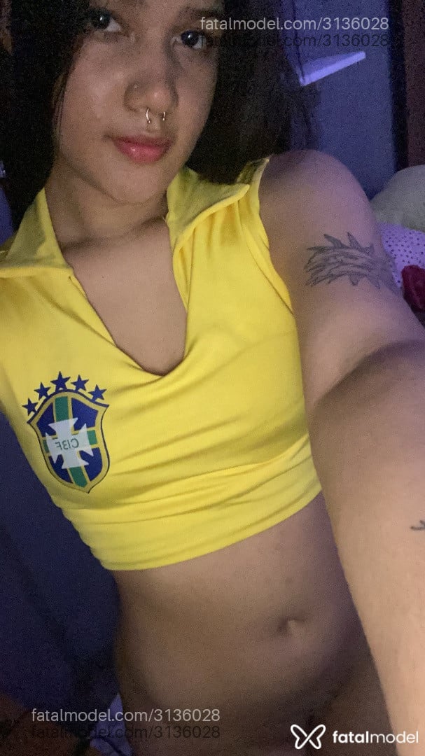 Acompanhante mulher morena (o) de olhos castanhos - Barbxy alves