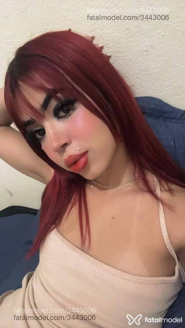 Acompanhante mulher ruiva (o) de olhos mel - Elise