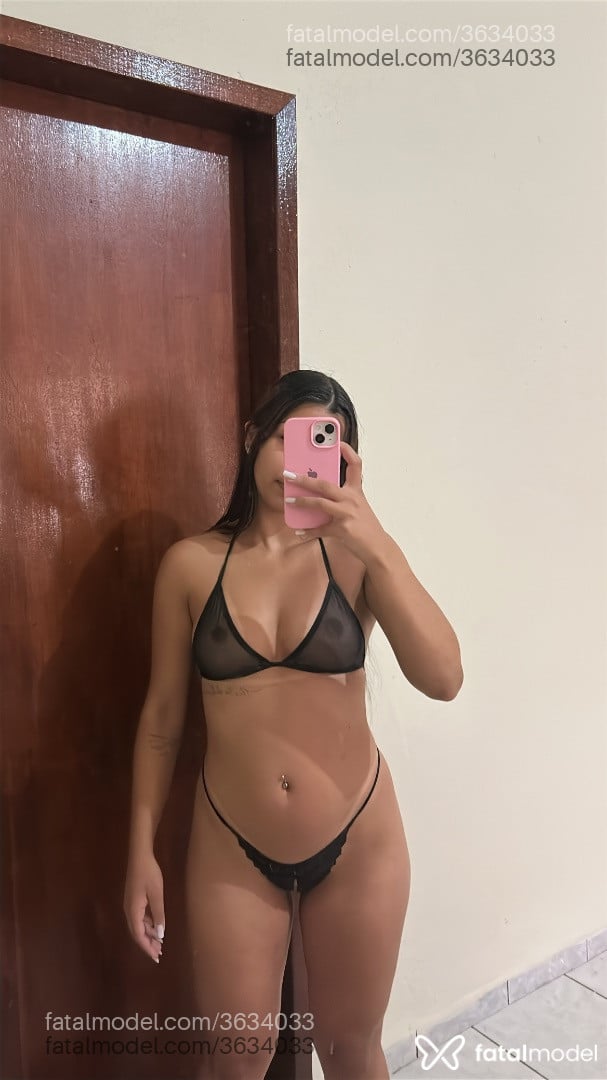Acompanhante mulher com cabelo castanho de olhos pretos - Bianca