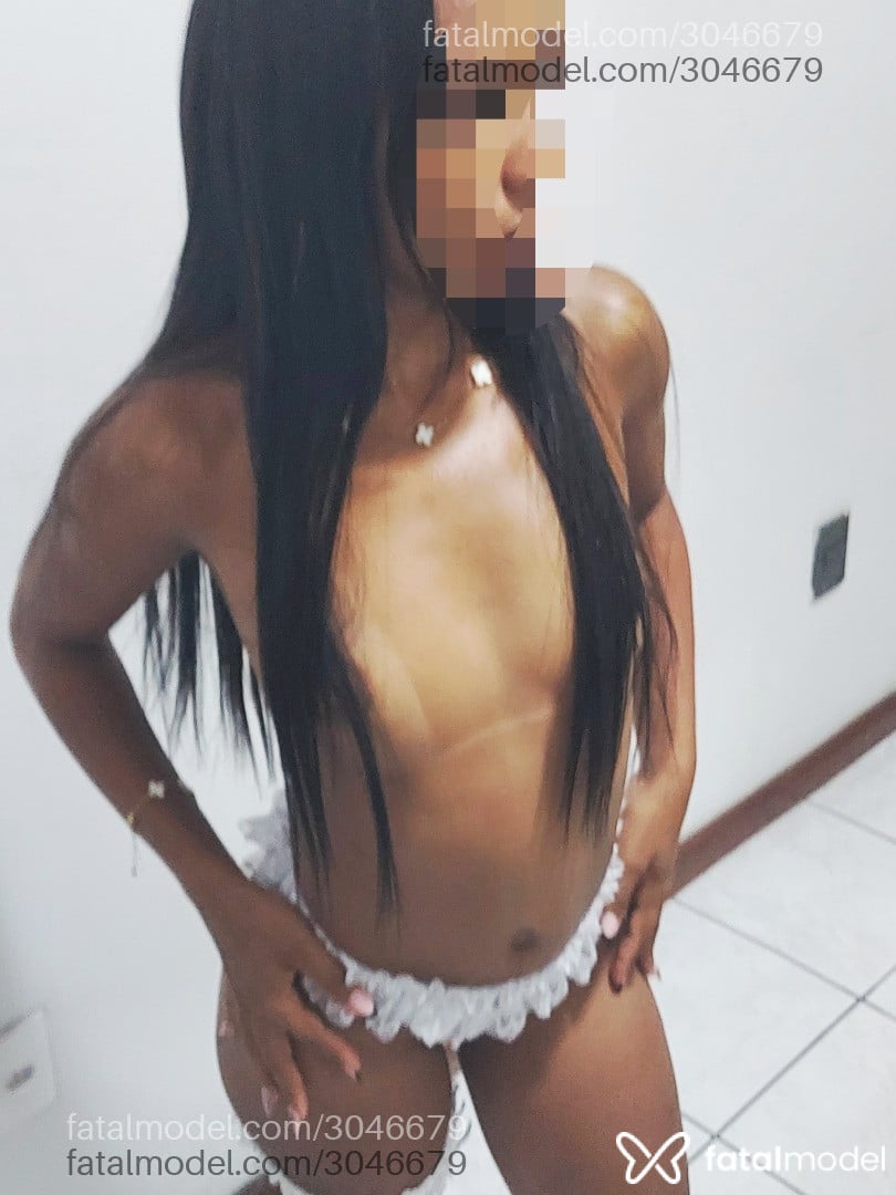 Acompanhante mulher morena (o) de olhos pretos - Tainanda