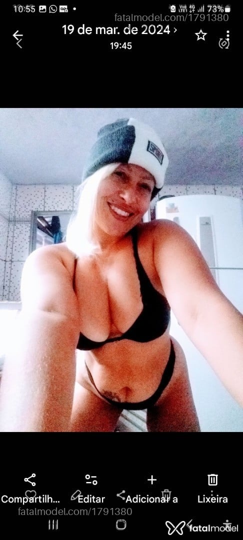 Acompanhante mulher loira (o) de olhos verdes - Jackloira Acompanhante mulher loira (o) de olhos verdes - Jackloira