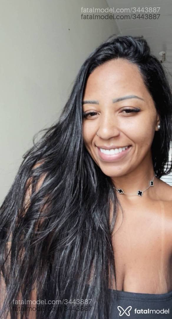 Acompanhante mulher morena (o) de olhos castanhos - ísis Santore