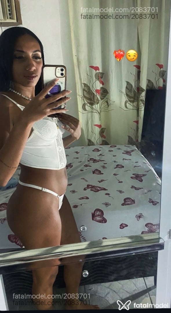 Acompanhante mulher morena (o) de olhos castanhos - Priscila Tavares