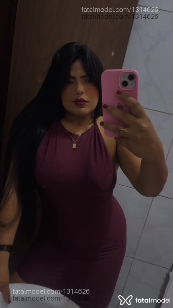 Acompanhante mulher morena (o) de olhos pretos - índinha