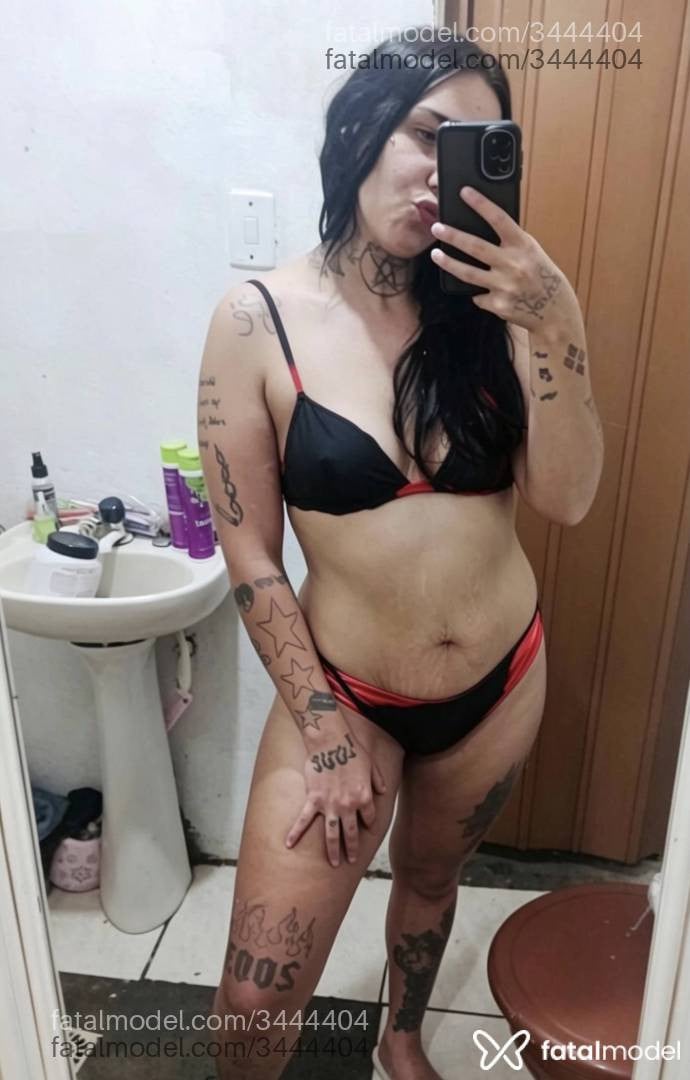 Acompanhante mulher morena (o) de olhos verdes em Matupá - Eduarda Santos