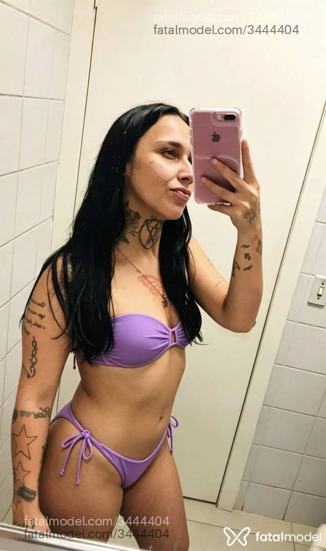 Acompanhante mulher morena (o) de olhos verdes - Eduarda Santos