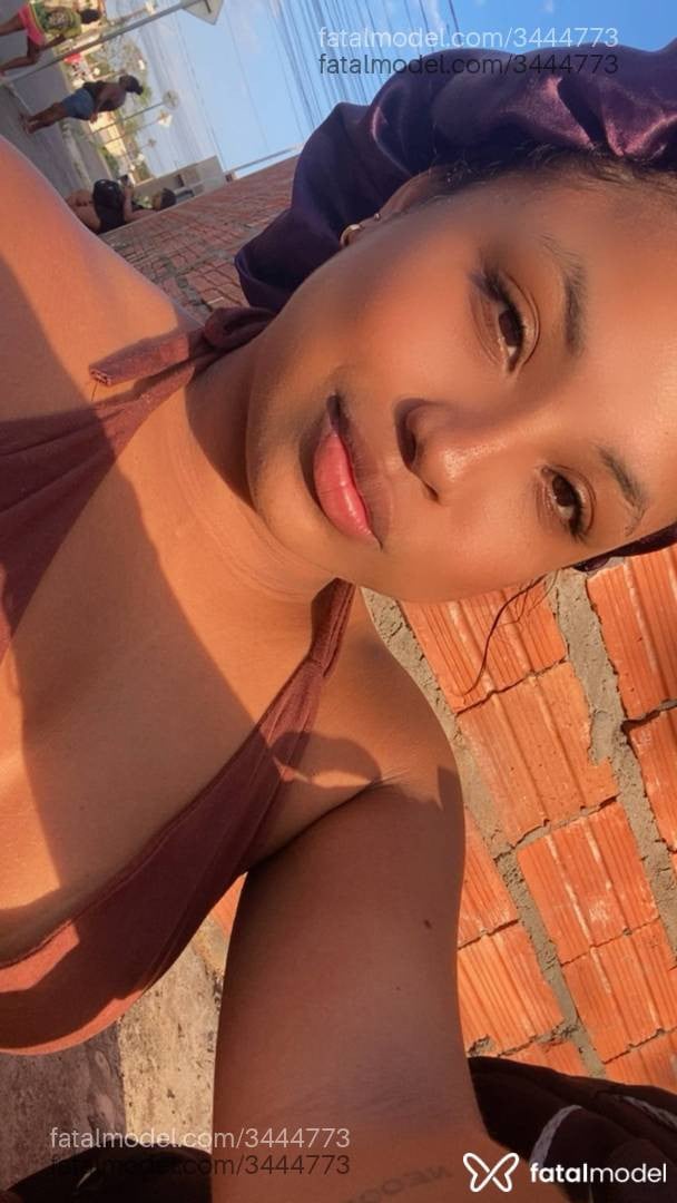 Acompanhante mulher loira (o) de olhos castanhos em São Luís Acompanhante mulher loira (o) de olhos castanhos em São Luís - Gsousa
