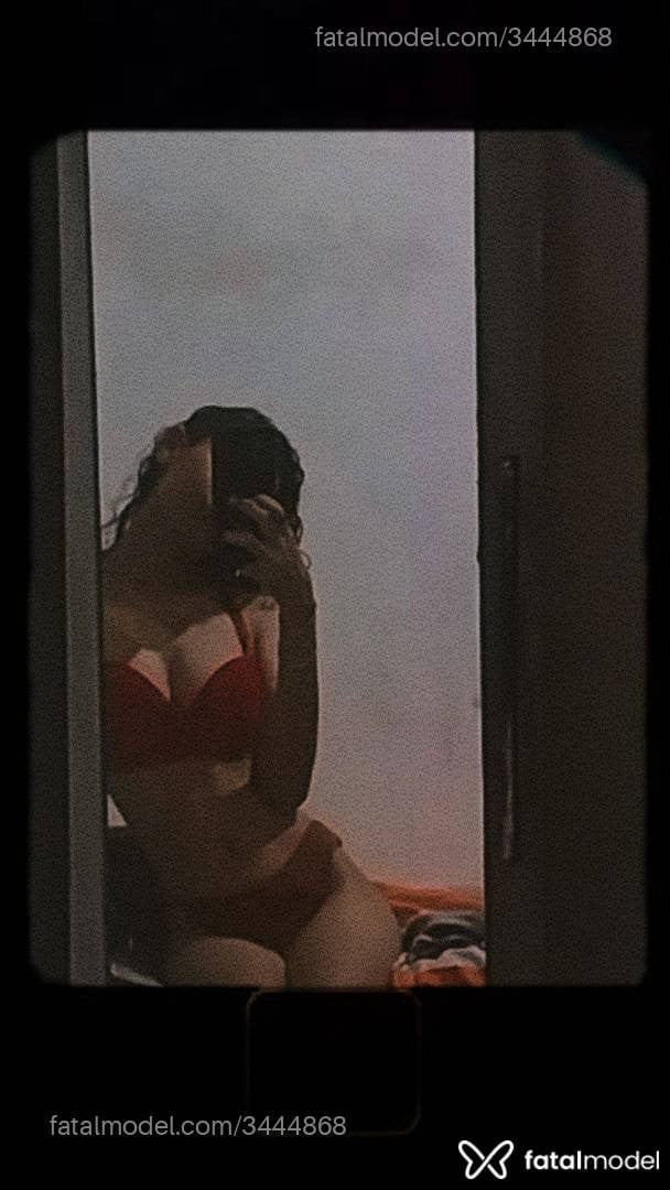 Acompanhante mulher morena (o) de olhos castanhos em Virtual - Viiiih