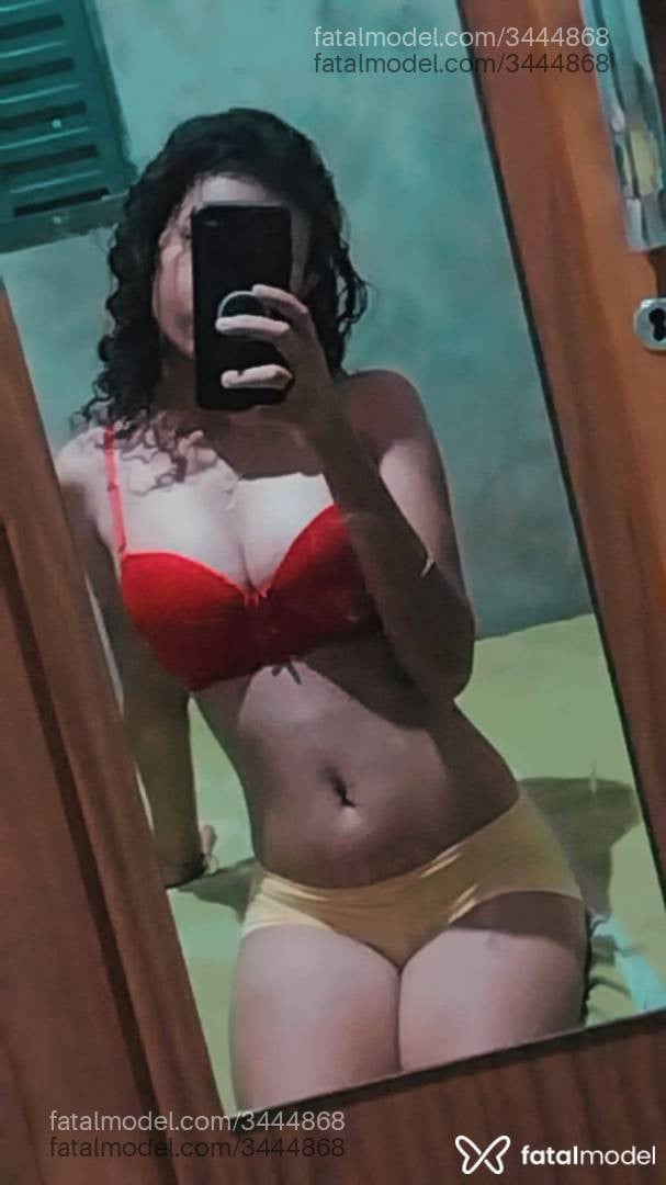 Acompanhante mulher morena (o) de olhos castanhos em Virtual - Viiiih