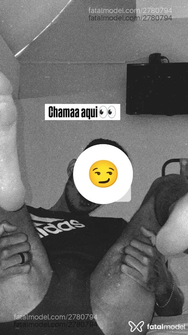 Acompanhante homem trans morena (o) de olhos castanhos - Transboy