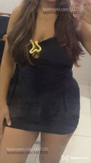 Acompanhante mulher morena (o) de olhos pretos - Maya