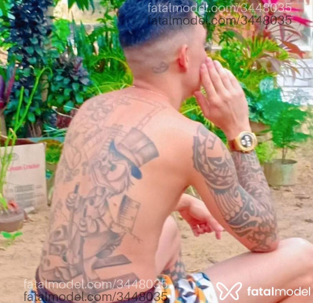 Acompanhante homem morena (o) de olhos castanhos em Salvador - Moraes