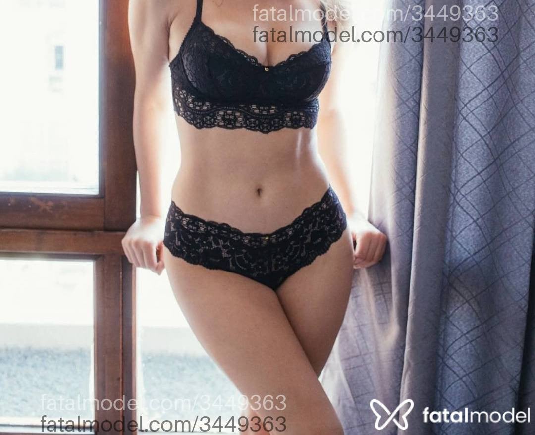 Acompanhante mulher com cabelo castanho de olhos castanhos - Dudaa