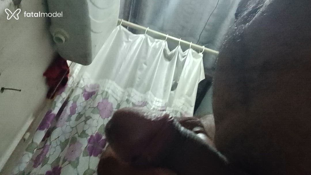 Acompanhante homem morena (o) de olhos castanhos em Virtual - Gatus