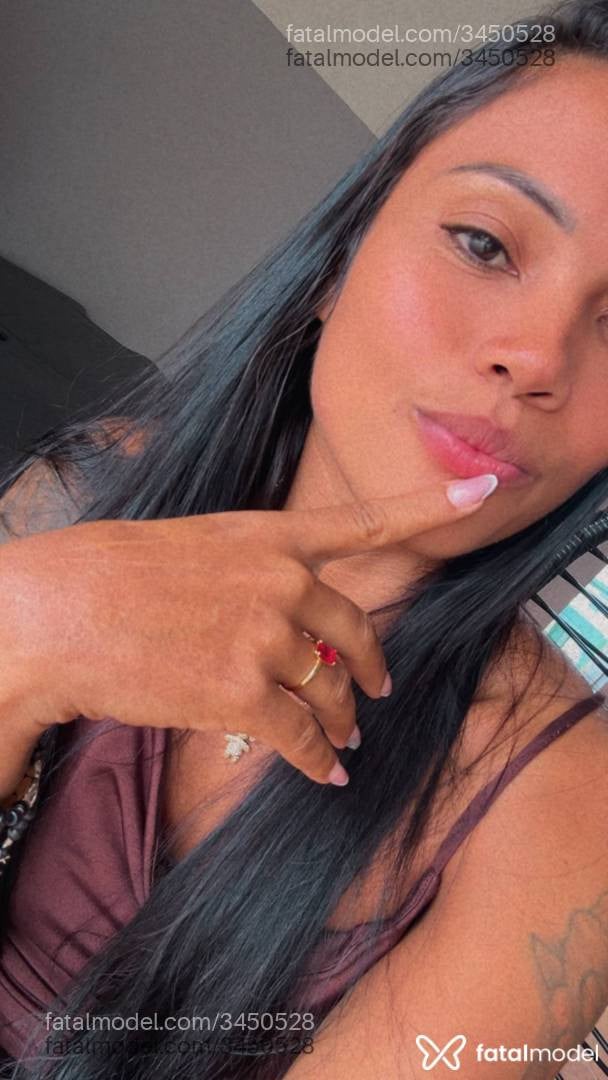Acompanhante mulher morena (o) de olhos castanhos - Juliana Brito